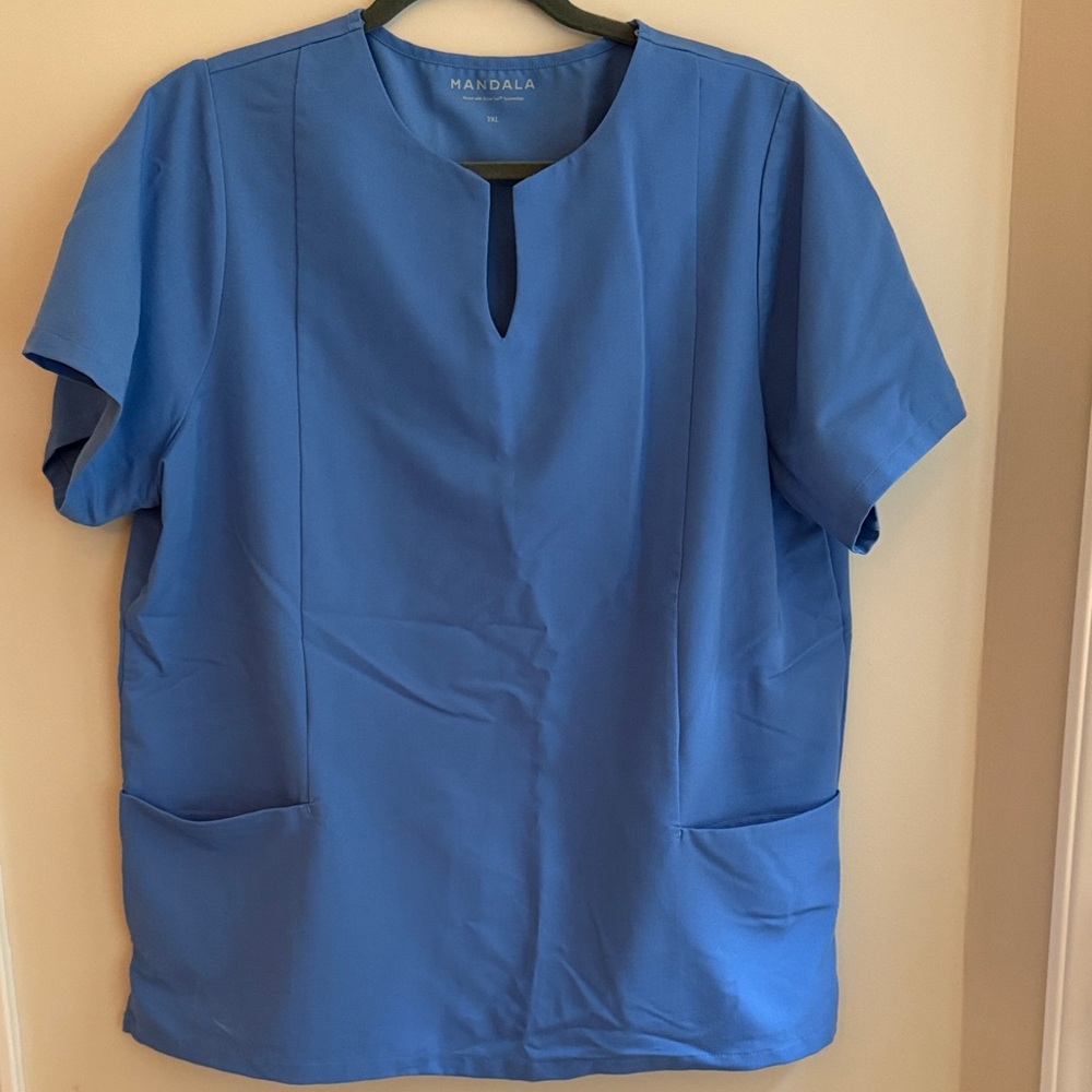 Mandala Blue Scrub set